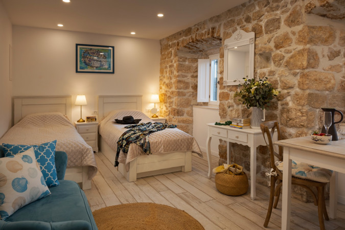 BENEDIKT BENKO's deluxe room (Soba), Villa STAYEVA 11 - Dubrovnik - direct contact with the owner Dubrovnik