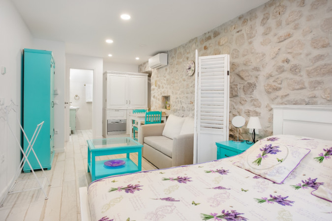 BENEDIKT's deluxe room (Studio), STAYEVA 11 - Dubrovnik Dubrovnik